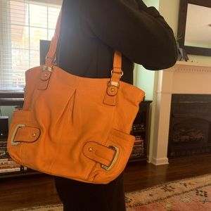 B Makowsky orange soft orange leather shoulder bag